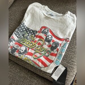 New with tags, Beach Boys USA Flea Market Tee, size medium Junk Food Clothing